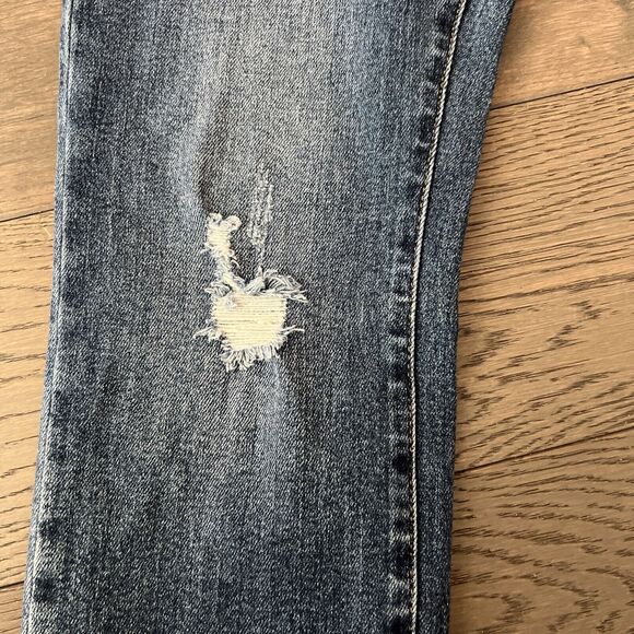 Judy Blue Jeans Womens 9/29 Blue Boyfriend Fit Distressed Floral Embroidered - Picture 6 of 9